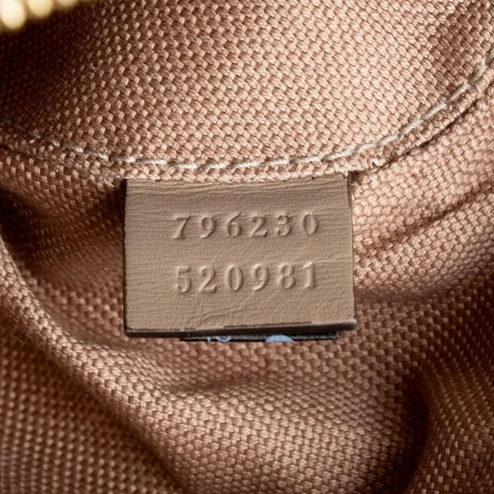 Gucci italian fashion